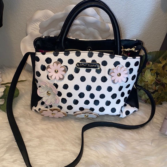 BETSEY JOHNSON Luv Betsey  Black White bag  Pink  cosmetic bag - Picture 3 of 14